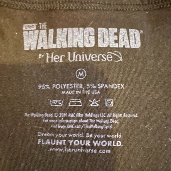 Her Universe The Walking Dead Daryl Dixon Racerback Tank Top - Picture 5 of 5